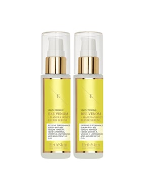 Unieke mix van bijengif, Manuka honing en krachtige werkstoffen. Dit zijdezachte serum is een perfecte basis voor de Bee venom Moisturiser. Het vermindert fijne lijntjes, maakt de huid met textuur gladder en houdt de huid de hele dag soepel. Gebruik Breng 2-3 druppels aan op een gereinigde huid.
Let op: Stop het gebruik als roodheid of irritatie optreedt. Vermijd direct contact met de ogen. Niet innemen.