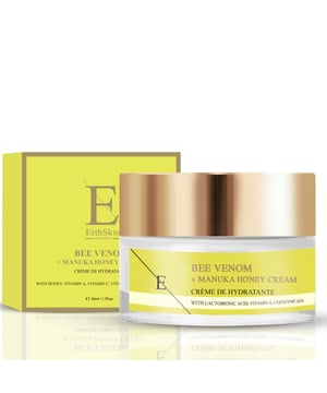 Onze Bijengif + Manuka Honingcrème is een luxe huidverzorging behandeling die is ontworpen om intense hydratatie en verjonging te bieden. Doordrenkt met de kracht van bijengif stimuleert deze crème de collageenproductie en bevordert het de huidelasticiteit, waardoor de verschijning van fijne lijntjes en rimpels vermindert. Manuka honing, beroemd om zijn antibacteriële en helende eigenschappen, voedt en verzacht de huid diepgaand, waardoor een gebalanceerde en stralende teint behouden blijft. Deze geavanceerde formule biedt essentiële vochttoetreding en ondersteuning voor een gladdere, jeugdigere uitstraling.