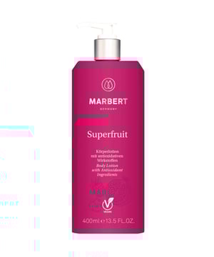 MARBERT Superfruit Körperlotion mit antioxidativen Wirkstoffen I care for you! Die pflegende Superfruit Körperlotion gibt auf die Haut Acht. Panthenol umsorgt sie mit intensiver Feuchtigkeit, glättet, fördert ihre Elastizität und stärkt die natürliche Hautbarriere.
