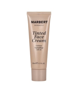 MARBERT Tinted Face Cream Das Multitalent passt sich beim Auftragen mit ihrer modernen Textur dem natürlichen Hautton an. Die tönenden, mineralischen Pigmente verleihen der Haut im Handumdrehen einen frischen, ebenmäßigen Teint. Kleine Makel werden kaschiert, feine Linien und Fältchen geglättet und Poren verfeinert. Die Kombination aus kurz- und langkettiger Hyaluronsäure wirkt besonders effektiv, um die Haut intensiv zu hydratisieren sowie ihre Elastizität zu erhalten. Der Feuchtigkeitshaushalt der Haut wird langfristig verbessert. Zudem wird die Haut von innen heraus aufgepolstert und vor schädlichen Unwelteinflüssen geschützt. Proteasyl™ stimuliert den Kollagenaufbau, wodurch die Elastizität sowie die Festigkeit der Haut verbessert werden. Der Power-Wirkstoff Vitamin E wirkt antioxidativ und schützt vor freien Radikalen. Er unterstützt die Zellgesundheit sowie die Regeneration der Hautbarriere. Der Lichtschutzfaktor 25 schützt die Haut vor UV-Strahlen und damit vor vorzeitiger Hautalterung. Die MARBERT Tinted Face Cream ist für alle Hauttypen und Altersgruppen geeignet. Hautverträglichkeit dermatologisch bestätigt.