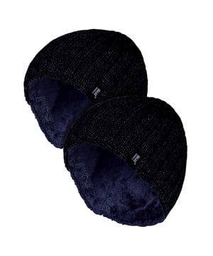 Heat Holders - Gorro de canalé grueso: Disfruta del calor y de un estilo inigualable con el accesorio de invierno definitivo, el gorro de canalé grueso de Heat Holders. Con su atractivo diseño acanalado y la revolucionaria tecnología Heatweaver, este gorro proporciona una calidez y un confort inigualables, por lo que es perfecto para cualquier conjunto de invierno. Repleto de calor superior, comodidad excepcional, eficaces propiedades de evacuación de la humedad, durabilidad y estilo, Heat Holders es su marca de confianza para combatir las condiciones gélidas. Su lujoso forro polar Heatweaver garantiza una capa extra de suavidad y aislamiento, manteniéndote cómodo y abrigado durante el día. El gorro Chunky Ribbed, confeccionado con fibras de alta calidad, hace gala de una meticulosa atención al detalle, lo que garantiza un producto resistente y duradero. Su versatilidad en el diseño incluye los exteriores de punto de cable y el forro polar, ofreciendo el máximo confort sin prescindir del estilo. Los gorros Heat Holders son ideales para mantener la cabeza caliente incluso en los días más fríos del invierno. Con su avanzada tecnología de aislamiento y sus materiales transpirables y ligeros, ofrecen un confort de alto nivel que hace que apenas notes que los llevas puestos. Detalles esenciales del producto: - Tecnología Heatweaver avanzada - Lujoso forro polar - Material de gama alta - Suave diseño de gorro acanalado - Perfecto para climas fríos - Lavable a máquina