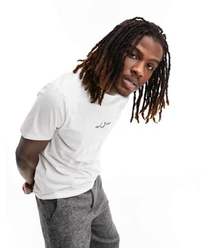 T-Shirts & Vests by Fred Perry Your new go-to Crew neck Short sleeves Logo embroidery to chest Regular fitSold By: Asos
