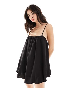 Dresses by The Frolic Best dressed: secured Plain design Square neck Fixed straps Regular fitSold By: Asos