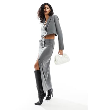 Blazers by Pretty Lavish Part of a co-ord set Skirt sold separately Notch lapels Single button fastening Pocket detail Regular fitSold By: Asos