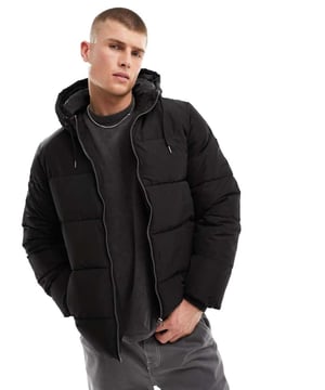 Jackets & Coats by Only & Sons Cold ?fits never looked so hot Drawstring hood High collar Zip fastening Side pockets Regular fitSold By: Asos