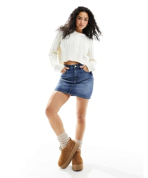 Jumpers & Cardigans by ASOS DESIGN Cosy never looked so good Crew neck Button placket Long sleeves Regular fitSold By: Asos