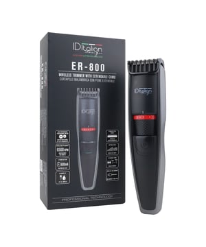 La característica más destacada de esta contrapelo es su selector regulable, que te permite ajustar 20 alturas de corte diferentes con un solo peine. Olvídate de cambiar múltiples peines y disfruta de una experiencia de corte sin complicaciones. Con longitudes que van desde los 0 mm hasta los 10 mm, tendrás un control total sobre tu estilo, ya sea para un corte al ras, un look más largo y definido, o para lograr degradados perfectos. Esta versatilidad te garantiza resultados uniformes y precisos en cada uso.

Además, su funcionamiento inalámbrico te proporciona la libertad de moverte sin restricciones, facilitando su uso en cualquier lugar. El peine de corte extensible añade un nivel extra de versatilidad, adaptándose a todas tus necesidades de corte con precisión. Después de cada uso, la limpieza es rápida y su mantenimiento sencillo gracias a sus componentes desmontables y lavables y a su pincel de limpieza y aceite incluidos, asegurando que la contrapelo esté siempre en perfectas condiciones.

Transforma tu rutina de cuidado personal con contrapelo de última generación ER-800. Diseñada para ofrecer precisión, comodidad y durabilidad, es la herramienta ideal para obtener resultados profesionales en la comodidad de tu hogar. Disfruta de un control total y una experiencia de corte impecable con nuestra cortapelo multifuncional, perfecta para cualquier estilo y especialmente para lograr degradados impecables.

- Diseño robusto y ergonómico
- 20 alturas de corte regulable
- Rango de altura de corte: de 0 a 10mm
- Inalámbrica
- Peine de corte extensible
- Fácil de limpiar
- Cepillo de limpieza incluido.
- Botella de aceite inclida.
- Batería de litio: 600mA.
- DC 5V 1A 5W