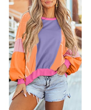 Orchid Petal Colorblock Patchwork Exposed Stitching Oversize Top
  Color block design
  Oversize fit
  Suitable for autumn and winter dressing
  Long sleeve top collection available
  Size chart available
Material: 65% Polyester 35% Cotton