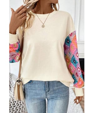Eye
  catching geometric print
  Comfortable round neck
  Long sleeves design
  Flattering for most body shapes
  Easy to match with different bottoms
  Suitable for various occasions
Material: 65% Polyester 35% Cotton