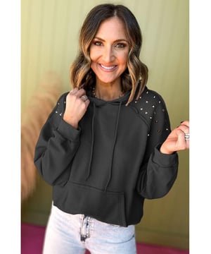 Black solid color hoodie with rivet stud detailing
  Raglan sleeves and convenient hood for added warmth
  Features practical kangaroo pocket for storing essentials
  Available in a range of sizes
  Medium elasticity ensures a comfortable fit for all body types
Material: 50% Polyester 50% Cotton