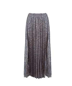 La falda delicadamente plisada, que se mueve sutilmente con cada paso que das, añadiendo ligereza y elegancia, es la elección perfecta para cualquier ocasión, desde salidas diarias hasta eventos especiales.

El corte sencillo de esta falda la hace extremadamente versátil y adecuada para diferentes estilos, al mismo tiempo que resalta la belleza natural de la figura, ofreciendo un aspecto clásico con un toque moderno.

Con una cintura elástica que proporciona confort y un ajuste perfecto, la falda se adapta fácilmente a cualquier figura, garantizando comodidad durante todo el día.

Con un forro que añade una capa de confort y seguridad, la falda no solo es estilosa, sino también práctica, proporcionando una cobertura adicional y comodidad.

Adornada con lentejuelas que destellan con cada movimiento, la falda atrae miradas y añade brillo a cualquier estilo, haciéndola una elección perfecta para salidas nocturnas.

Hecha de tela de alta calidad, la falda no solo luce lujosa, sino que también es duradera y resistente a las arrugas, lo que la convierte en una inversión a largo plazo en tu armario.