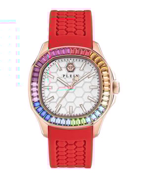 This Philipp Plein The $pectre Analogue Watch for Women is the perfect timepiece to wear or to gift. It's Rose Gold 38 mm Round case combined with the comfortable Red Silicone watch band will ensure you enjoy this stunning timepiece without any compromise. Operated by a high quality Quartz movement and water resistant to 5 bars, your watch will keep ticking. Everything a woman could ever wish for. This Analogue watch has a function: Luminous Hands and Luminous Numbers High quality 19 cm length and 20 mm width Red Silicone strap with a Buckle Case diameter: 38 mm,case thickness: 8.85 mm, case colour: Rose Gold and dial colour: White