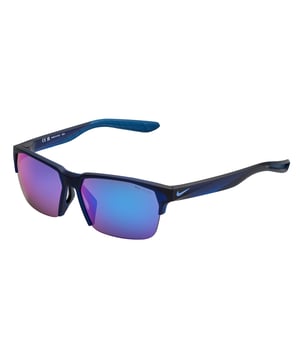 Gafas de sol Nike MAVERICK FREE E para hombres y mujeres.

Forma y diseño:
- Estas gafas de sol Nike tienen un diseño semi-sin montura con una forma rectangular.
- Su estructura ligera proporciona una mejor visión periférica y un ajuste seguro para actividades al aire libre.

Material de la montura:
- La montura de estas gafas está hecha de ABS, un material plástico inyectado.
- Esto hace que las gafas sean duraderas y cómodas de llevar.

Patillas:
- Las patillas también están hechas de ABS, coincidiendo con el material de la montura.

Detalles de la marca:
- Grabado del logo de Nike en las patillas.
- Incluye estuche y certificados de autenticidad.
- Estos elementos de diseño ayudan a identificar claramente el modelo como parte de la colección de gafas de Nike.

Gafas:
- Gafas Nike Road.
- Protección 100% UVB 400.

El color de las lentes de las gafas de sol Nike puede variar ligeramente de las imágenes debido a efectos de iluminación o ajustes en el acabado del material, ¡pero siempre mantendrán su estilo y calidad!
Medidas: Ancho de lente: 70 mm, Puente: 13 mm, Patillas: 145 mm
Composición: Nylon inyectado
Cuidado:
Limpie las gafas con agua y jabón (neutro).
No utilice paños sucios o abrasivos que puedan alterar las características de los filtros.
Utilice solo accesorios y piezas de repuesto originales.