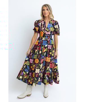 Charming retro vibe with delicate floral print and elegant silhouette
  Unique split neck adds allure and draws attention to collarbones
  Short puff sleeves add playful and romantic element
  Loose and flowy fit ensures maximum comfort and freedom of movement
  Versatile and stylish for any social event
  See size chart below for perfect fit
Material: 100% Cotton
