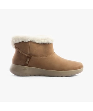 Skechers Skechers 144800/CSNT ON-THE-GO JOY - COZY DREAM Womens Boots Chestnut Upper Material: Faux LeatherLining Material: Faux FurSole Material: RubberClosure/Fastening: Pull-OnFeatures: Comfort,Memory Foam,VeganToe Shape: RoundShoe Width: RelaxedItem Weight: 0.45 KGHeel Height: Low (2.5-4.9cm)Shoe Shaft Height: AnkleBoot Style: Ankle BootsGift Boxed: NoProduct Code: 144800/CSNT