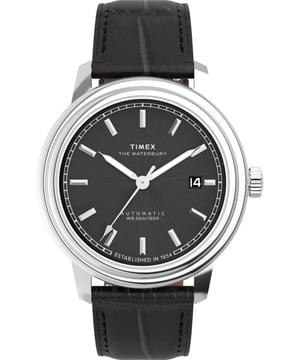 Dit Timex Waterbury Metropolitan Analoge Horloge voor Mannen is het perfecte tijdsmeetinstrument om te dragen of als cadeau te geven. De zilveren ronde kast van 41 mm, gecombineerd met de comfortabele zwarte leren horlogeband, zorgt ervoor dat je van dit prachtige horloge kunt genieten zonder compromissen. Aangedreven door een hoogwaardige automatische beweging en waterbestendig tot 5 bar, blijft je horloge tikken. Gedefinieerd door scherpe lijnen en vloeiende krommen, heeft de Waterbury Automatic een verbeterde 41 mm roestvrijstalen kast met een elegante tweelaagse bezel. Dit analoge horloge heeft een kalenderfunctie: datum en tevens luminescente wijzers. Hoge kwaliteit met een lengte van 21 cm en een breedte van 20 mm, een zwarte leren band met een deployment sluiting. Kastdiameter: 41 mm, kastdikte: 13 mm, kastkleur: zilver en wijzerplaatkleur: zwart.