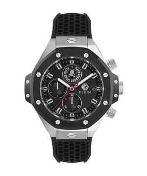 Dit Philipp Plein Plein Chrono Royal chronograafhorloge voor heren is het perfecte tijdstip om te dragen of als cadeau te geven. De multicolore 46 mm ronde kast in combinatie met de comfortabele zwarte siliconen horlogeband zorgt ervoor dat je zonder compromissen van dit verbluffende horloge kunt genieten. Aangedreven door een hoogwaardig kwartsuurwerk en waterbestendig tot 5 bar, blijft je horloge tikken. De Plein Chrono Royal 46 mm benadrukt zijn dominantie dit seizoen. Dit chronograafhorloge heeft een kalenderfunctie: datum, evenals een stopwatch en luminescente wijzers. Hoogwaardige zwarte siliconen band van 21 cm lengte en 17 mm breed met een gesp. Kastdiameter: 46 mm, kastdikte: 13 mm, kastkleur: multicolore en wijzerplaatkleur: zwart.