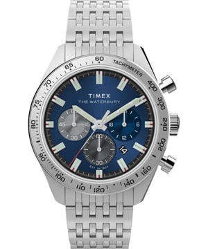 Diese Timex Waterbury Traditional Chronograph Uhr für Herren ist das perfekte Zeitmessgerät zum Tragen oder Verschenken. Das silberne 41 mm runde Gehäuse, kombiniert mit dem komfortablen silbernen Edelstahlarmband, sorgt dafür, dass Sie dieses beeindruckende Zeitmessgerät ohne Kompromisse genießen können. Angetrieben von einem hochwertigen Quarzwerk und bis zu 10 Bar wasserdicht, wird Ihre Uhr weiterhin ticken. Unsere Waterbury Traditional Chronograph ist mit einem Edelstahlgehäuse gebaut und mit einem Chronographenwerk ausgestattet, um die verstrichene Zeit zu verfolgen, sowie mit einer Tachymeter-Lünette zur Bestimmung der Durchschnittsgeschwindigkeit. Diese Chronograph-Uhr verfügt über eine Funktion: Leuchtende Zeiger. Hochwertiges silbernes Edelstahlarmband mit einer Länge von 21 cm und einer Breite von 20 mm, mit einer Faltschließe mit Druckknopf. Gehäusedurchmesser: 41 mm, Gehäusedicke: 12,5 mm, Gehäusefarbe: Silber und Zifferblattfarbe: Blau.