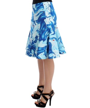 Marca: Koonhor.
  Modelo: Falda con estampado de frescos.
  Color: Azul Blanco.
  Largo hasta la rodilla.
  Abertura con cremallera en la parte trasera.
  Detalles del logotipo.
  Hecho en Italia.
  Material: 100% poliester.
  Forro: 68% Acetato 32% Poliester.
