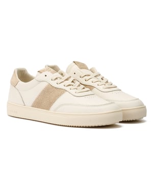 Court-stijl sneaker met een bovenwerk van eersteklas Italiaans leer en suède. Ontworpen voor superieur comfort met een GRS-gecertificeerde binnenzool van gerecycled PU-schuim. Stijlvol, duurzaam en gemaakt voor dagelijks gebruik.