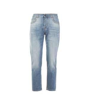 Die Reign-Jeans für Herren vereinen Stil und Qualität perfekt. Sie ist aus hochwertigem Denim gefertigt und bietet eine tadellose Passform und Haltbarkeit, die sie ideal für den Alltag macht. Die Liebe zum Detail, von den präzisen Nähten bis zu den Verstärkungen an den Belastungspunkten, sorgt für Langlebigkeit, ohne den Komfort zu beeinträchtigen. Ein vielseitiges Kleidungsstück, das nie aus der Mode kommt und perfekt für jede Gelegenheit ist.