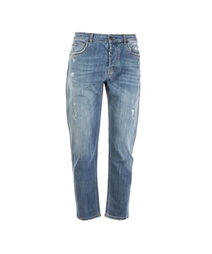 Die Reign-Jeans für Herren vereinen Stil und Qualität auf perfekte Weise. Sie ist aus hochwertigem Denim gefertigt und bietet eine tadellose Passform und Haltbarkeit, die sie ideal für den Alltag macht. Die Liebe zum Detail, von den präzisen Nähten bis zu den Verstärkungen an den Belastungspunkten, sorgt für Langlebigkeit, ohne den Komfort zu beeinträchtigen. Ein vielseitiges Kleidungsstück, das nie aus der Mode kommt und perfekt für jede Gelegenheit ist.