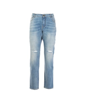 Ontdek de Reign jeans voor dames, gemaakt met toewijding voor kwaliteit en aandacht voor detail. Deze met trots in Italië gemaakte jeans vertegenwoordigen de uitmuntendheid van de Italiaanse productie en combineren traditioneel vakmanschap met hoogwaardige materialen. Een duurzaam kledingstuk dat elke garderobe verfraait met ingetogen elegantie.