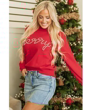 Festlicher Pullover perfekt für die Feiertage  
Perlenstickerei verleiht Eleganz und Glanz  
Fröhliches Muster für eine heitere Feiertagsstimmung  
Ideal, um ihn mit Jeans und Ballerinas zu kombinieren  
Hält Sie an kalten Wintertagen gemütlich warm  
Material: 52% Viskose, 26% Polyester, 22% Polyamid