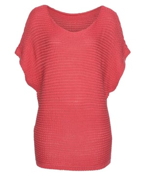 Suéter corto de punto suelto de manga dolman en arcilla roja  
El cuello barco y las mangas dolman crean un look relajado  
La tela suave y el corte holgado garantizan comodidad  
Estilo versátil que combina sin esfuerzo con diferentes prendas inferiores y calzado  
Tabla de tallas disponible para ayudar a encontrar el ajuste perfecto  
Material: 100% Acrílico