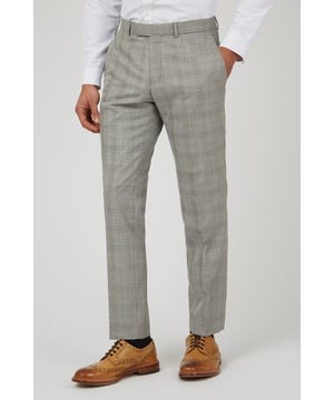 These check trousers are great for any occasion