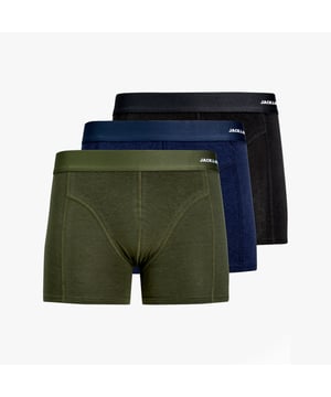 Jack & Jones Jack & Jones BASIC BAMBOO Heren 3-pack Bokser Shorts Forest Night  
Sluiting: Pull-On  
Kenmerken: Comfort  
Artikelgewicht: 0,11 KG  
Pasvorm: Regular  
Enkel- of meerpack?: 3-pack  
Cadeauverpakking: Nee  
Materiaal samenstelling: 65% Viscose, 30% Katoen, 5% Elastaan  
Ondergoedtype: Bokser shorts  
Productcode: 12198852-FNGHT  
Kledingtype: Ondergoed  