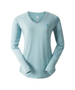 Material: 90% Polyester (leichtes und schnelltrocknendes Q-Wic Plus-Polyester), 10% Elastan. Extrem weiches und leichtes, langärmliges T-Shirt mit V-Ausschnitt. Material bietet Sonnenschutz von UPF 50+ und besticht durch integrierte antibakterielle Geruchskontrolle.