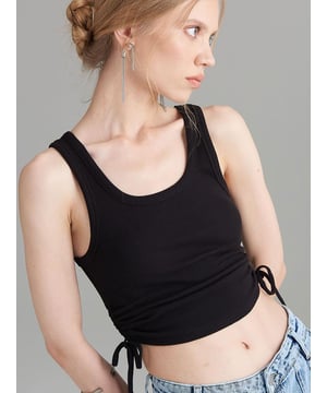 Material: 95 % Baumwolle, 5 % Elastan.