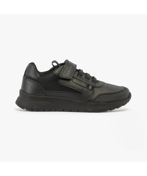 GEOX J BRIEZEE Boys Trainers Black

 Upper Material: Synthetic Leather

Lining Material: Textile

Sole Material: Rubber

Closure/Fastening: Touch Fasten,Bungee Stretch Laces

Features: Comfort,Breathable

Toe Shape: Round

Shoe Width: Regular

Item Weight: 0.5 KG

Heel Height: Low (2.5-4.9cm)

Shoe Shaft Height: Low Top

Shoe Style: School

Gift Boxed: No
Product Code: J36GMA-0BCFU-C9999