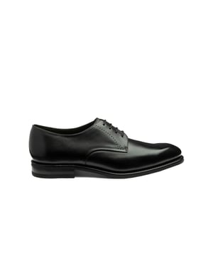 Loake Gosling Plain Derby Shoe Black
This is a premium Calf Leather brogue, featuring Goodyear welted rubber soles for greater longevity and grip. Gosling uses the ‘edge’ last shape, and is available in a ‘f’ fitting. Designed and engineered in Northamptonshire, England.

100% Leather
Rubber Sole