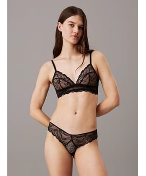 Calvin Klein CK INSTINCT Womens Unlined Triangle Black
Item Weight: 0.11 KGProduct Code: 000QF7925EUB1