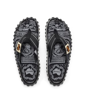 Gumbies ISLANDER Unisex Recycled Flip-Flops Blue Midnight Black

 Upper Material: Textile

Lining Material: Unlined

Sole Material: Rubber

Closure/Fastening: Slip-On

Features: Lightweight,Comfort,Breathable

Toe Shape: Round

Shoe Width: Regular

Item Weight: 0.5 KG

Heel Height: Flat (Under 2.5cm)

Sandal Style: Sandals

Gift Boxed: No
Product Code: FFISL108