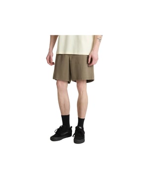 BERMUDA HOMBRE RANGE RELAXED ELASTIC SHORT VERDE