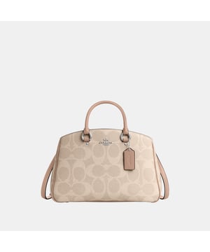 Savannah Carryall in Maxi Signature Canvas, Four protective feet at base, Inside multifunction pocket
 Center zip compartment,  Length: 35.50 cm,  Width: 12.50 cm,  Height: 22.50 cm