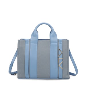 Bolso bandolera para mujer. El cierre es con cremallera. Los bolsillos internos son dos con cremallera y dos abiertos. Los bolsillos externos están ausentes. La bandolera es ajustable y extraíble en piel. El mango es de cuero. Hay un compartimento interno. El material externo es 100%PU. Internamente es 100% Poliéster. Medidas: 37x29x13 cm. Producto de moda