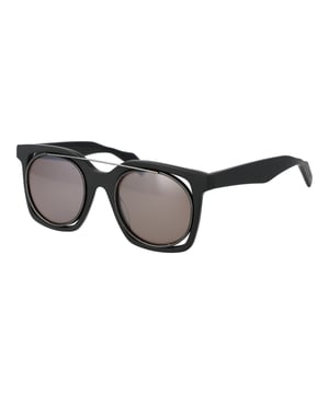 Geschlecht: Unisex
Hauptfarbe: Grau
Rahmenfarbe: Grau
Rahmenmaterial: Monel
Glasfarbe: Braun
Glasmaterial: Kunststoff
Filterkategorie: 3
Glaseffekt: Kein Extra
Schutz: 100% UVA & UVB
Größe: 49-23-145
Glasbreite: 49
Glashöhe: 44
Stegbreite: 23
Brillenbreite: 145
Bügellänge: 145
Stil: Quadrat
Rahmenstil: Vollrand
Federscharnier: Nein
Besonderheiten: Keine
Lieferumfang: Original-Etui
Country: Taiwan