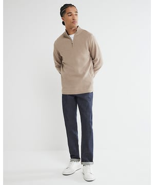 Slim fit, Waffle knitted fabric, Collared, Long sleeves, Half zip fastening