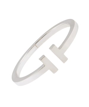 VINTAGE, RRP AS NEW
Square Tiffany T Tiffany & Co Bracelet: Pre-owned Square Tiffany & Co bracelet in 925/1000 silver. An oval bangle opening to a square section (5 x 5 mm) featuring two T's facing each other separated by a space. Signed Tiffany & Co. Condition: Very good condition: this piece of jewelry has been carefully cleaned by a professional jeweler and repackaged in its original Tiffany & Co signed box. Details: . 925/1000 silver. Interior: 5.7 x 4.8 cm
. Exterior: 6.6 x 5.8 cm
. Section: 0.5 cm. Weight: 30.3 gr - Packaging and Certificates: . Original blue cardboard box (Very Good Condition).
. Expertise certificate issued by our partner expert.