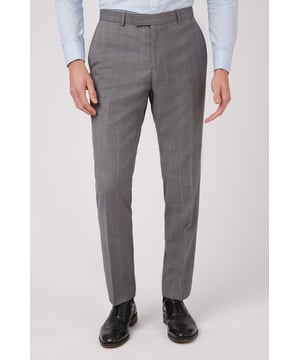 Practical and contemporary, these trousers is an everyday smart wardrobe addition. Since its creation in 1990, Racing Green has been woven into everyday British life. The brand's careful consideration of materials, colours and archival trends deliver quality-led, original pieces that are an ode to life on our unique and eccentric isles. Shop timeless casualwear, formalwear and accessories rooted in British heritage.