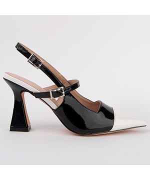 Hakken schoenen voor dames. 100% natuurlijke leren inlegzool. Comfortabele pasvorm. Gemaakt door andere merken voor ons merk. Ongeveer 8 cm hak