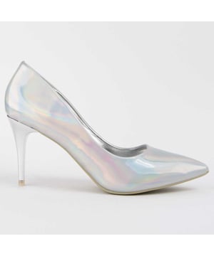 Hakken schoenen voor dames. Comfortabele pasvorm. Gemaakt door andere merken voor ons merk. Ongeveer 8 cm hak