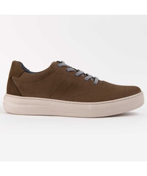 Purapiel garantie, 10 jaar garantie. Casual sneakers voor heren. Gemaakt van 100% natuurlijk leer, vrij van Chroom VI. Gemaakt van de hoogste kwaliteit materialen. Gemaakt door andere merken voor ons merk
