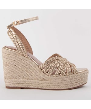 Espadrille wedge sandals for women. 100% natural leather insole. Comfortable fit. Manufactured by other brands for our brand. Approximate measurements: 8 cm wedge and 3 cm platform