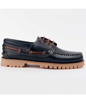 Purapiel garantie, 10 jaar garantie. Bootsschoenen voor heren. Gemaakt van 100% natuurlijk leer. Comfortabele pasvorm. Gemaakt door andere merken voor ons merk