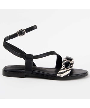 Sandalia casual para mujer. Plantilla de piel 100% natural. Calce cómodo. Fabricado por otras marcas para nuestra marca.